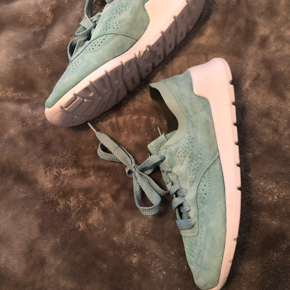 Blue Green New Balance Sneakers